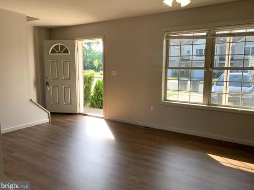 203 Sable Dr, Carlisle PA  17013-3144 exterior