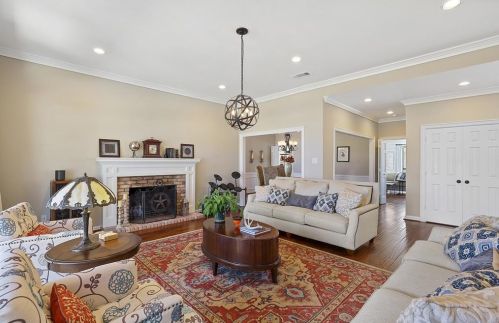 5144 Arrowhead Ln, Plano, TX 75093-5050