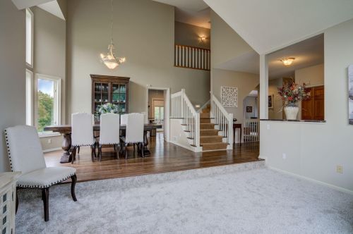 1562 Blackhawk Lake Dr, Saint Paul MN  55122-1257 exterior