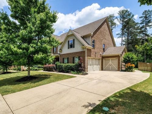 4556 Misty Meadows Dr, Marietta, GA 30066-2291