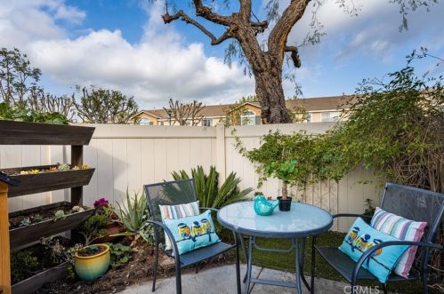 8481 Durango Way, Anaheim CA  92808-2345 exterior