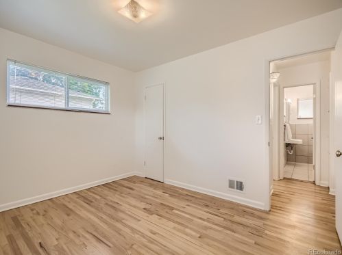 4745 Logan St, Englewood CO 80113-6841 exterior