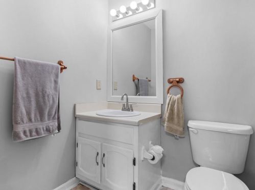 3890 Sundowner Ct, Conyers GA  30094-3870 exterior