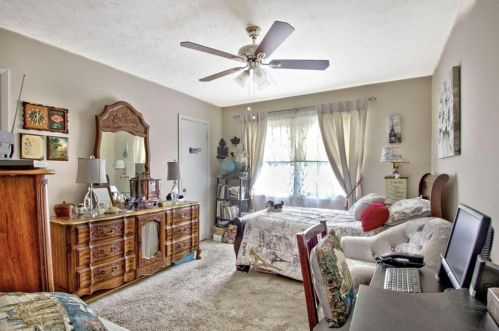 2203 Fairway Cir, Atlanta GA  30319-3825 exterior