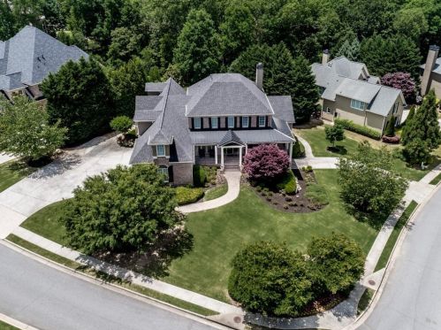 500 Gold Shore Ln, Holly Springs, GA 30114-6326