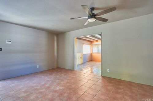 3440 Mono Dr, Riverside CA  92506-2118 exterior