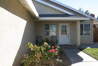 1133 Coronado Ave, Ridgecrest, CA 93555-4817