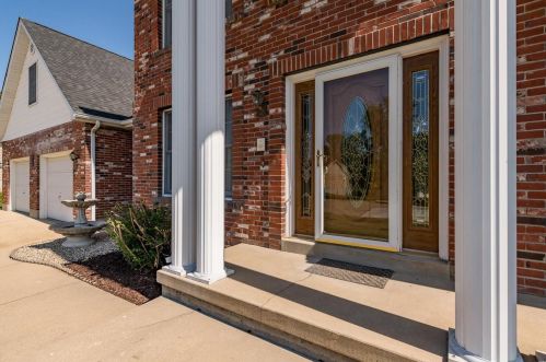 1309 Beulah Dr, Festus, MO 63028-1074