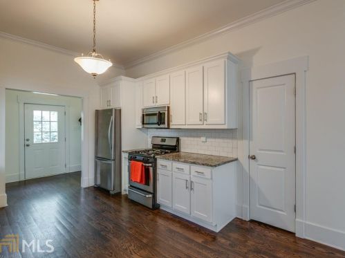 466 Hemlock Cir, Atlanta GA  30316-1838 exterior