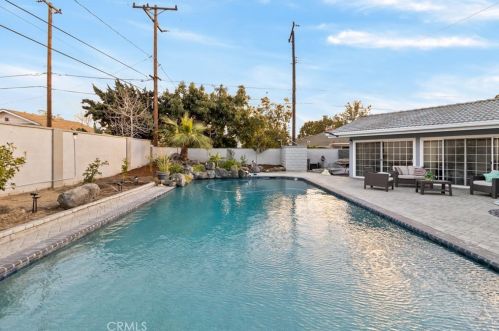2550 Rowland Ave, Anaheim CA  92804-2271 exterior