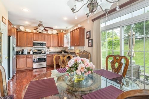 28 Junegrass Way, Hackettstown NJ  07840-4539 exterior