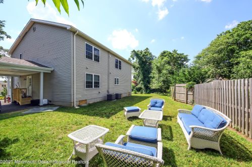 39 Harrison Ave, Tinton Falls NJ  07701 exterior