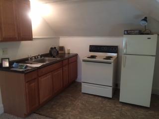 811 Fremont St, Manhattan KS  66502-5867 exterior