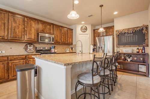 401 Perkins, Argyle TX 76226-5571 exterior