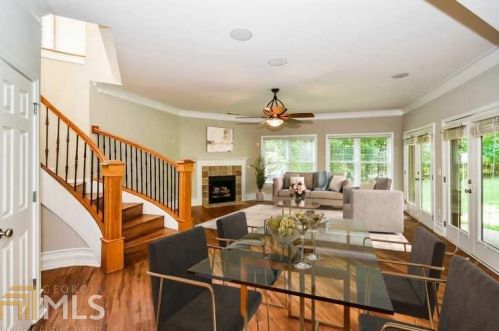 222 Amy Over Look, Atlanta, GA 30349-7049