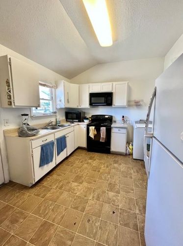 1314 57th St, Galveston, TX 77551-4431