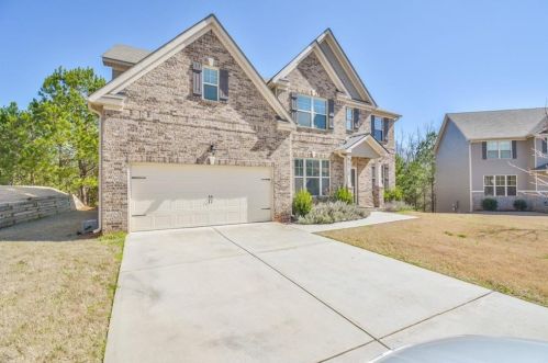 2746 Dayview Ln, Atlanta, GA 30331-9517