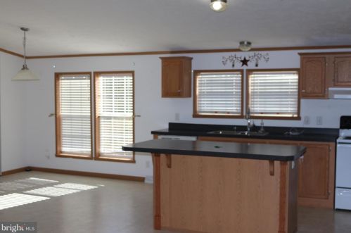 120 Dewey Dr, Maysville WV  26833 exterior