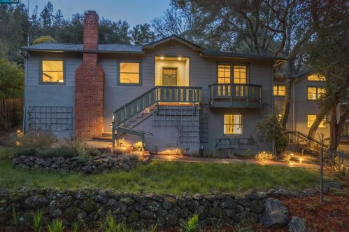 224 Camino Sobrante, Orinda, CA 94563-1854