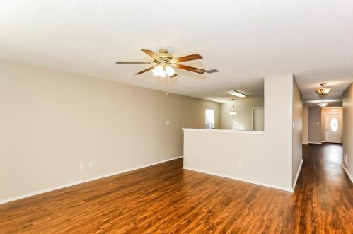 4949 Parkview Hills Ln, Fort Worth TX  76179-4182 exterior