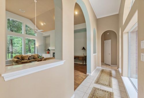 15720 Kuykendahl Ct, Conroe TX  77384-3560 exterior