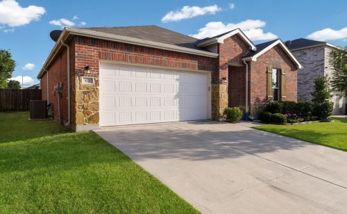 433 Mesa View Trl, Fort Worth, TX 76131-4543