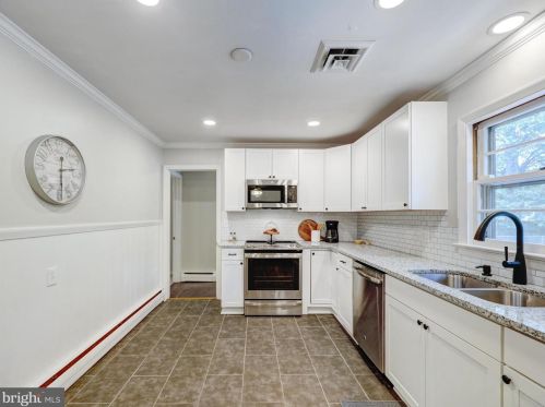 203 Camden Ave, Fruitland MD  21826-1320 exterior