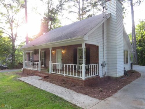 1541 Tugalo St, Toccoa, GA 30577-2499