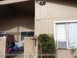 1743 Central Ave, Sutherlin OR  97479-9706 exterior