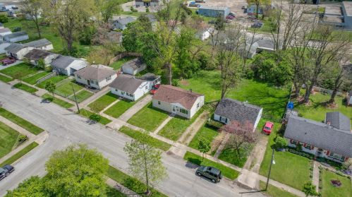 1802 Springmont Ave, Springfield OH  45506-2957 exterior