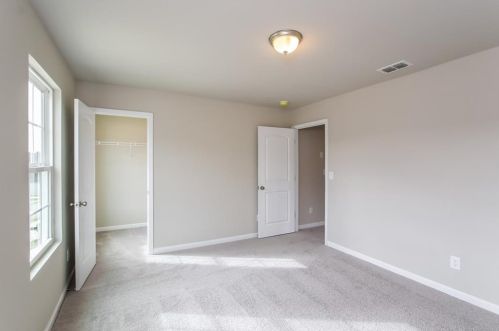 2534 Falcon Chase Ct, Suwanee GA  30024-3195 exterior