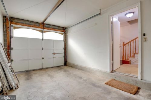 7 Grace Church Ct, Silver Spring MD  20910-2161 exterior