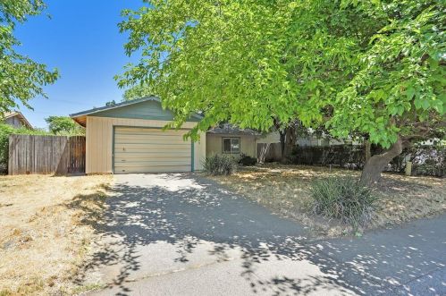 2269 Cervantes Dr, Rancho Cordova, CA 95670-4125