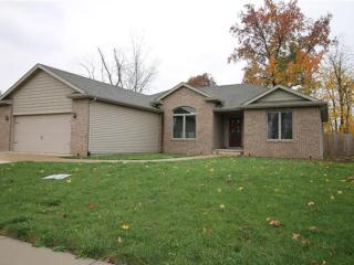 712 Breann Dr, Riverton, IL 62561-8089