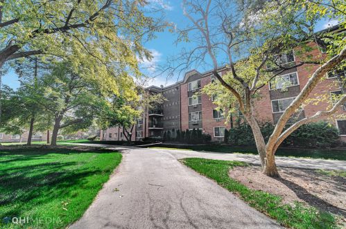 1227 Old Wilke Rd, Arlington Hts IL  60005-2973 exterior
