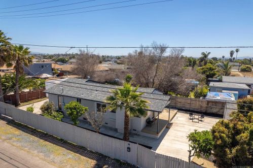 231 Emerson St, Chula Vista CA  91911-3358 exterior