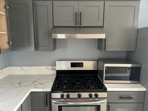 12062 Edinger Ave, Santa Ana CA  92704-3820 exterior