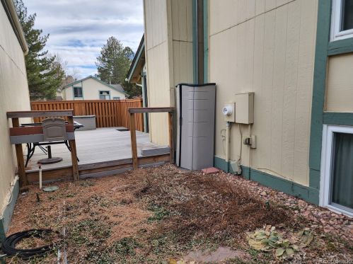 3664 Danube Cir, Aurora CO 80015-3161 exterior