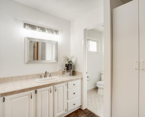 2467 Lacey Dr, Milpitas CA 95035-6122 exterior