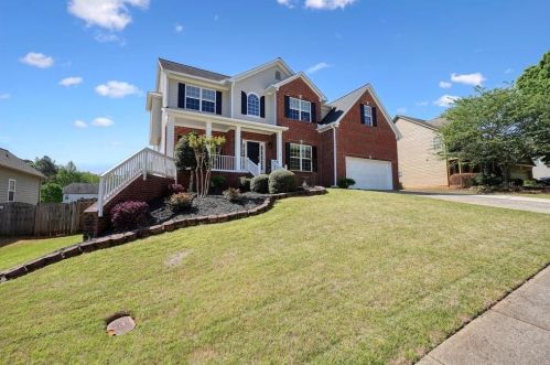 620 Whistler Dr, Holly Springs, GA 30115-8570