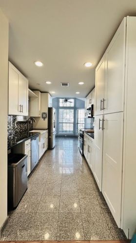 1706 Highgate Pl, Garland TX  75044-6855 exterior