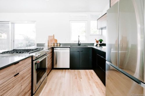 2131 Wolcott Ct, Denver CO  80219-5003 exterior