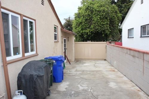 9552 Mina Ave, Whittier CA 90605-3321 exterior