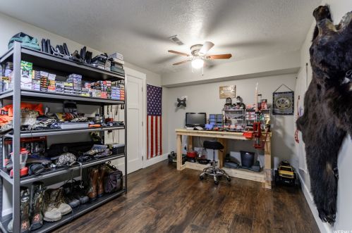 288 200, Wellsville UT 84339-9703 exterior