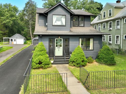 39 Main St, Hartford, CT 06106-1806