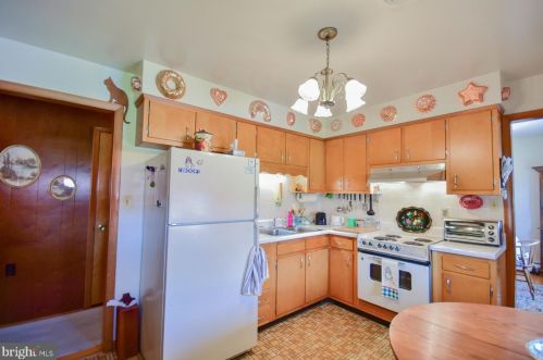 50 Elm St, Harpers Ferry WV 25425-6005 exterior