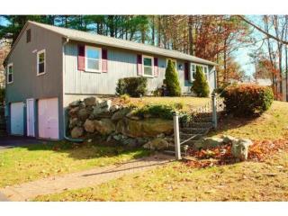 18 Spollett Dr, Derry, NH 03038-5704