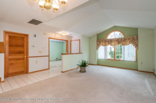 30 Baker Dr, Jackson Twp, NJ 08527-3904