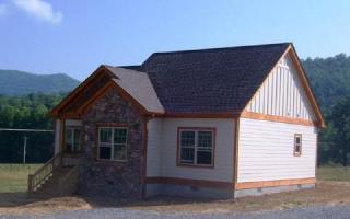 1878 Drip Dr, Hiawassee, GA 30546-2009