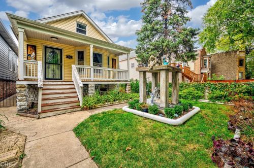 2906 Belden Ave, Chicago, IL 60647-2919